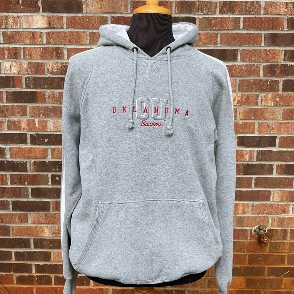 Champion University of Oklahoma Sooners Grey size Large hoodie
